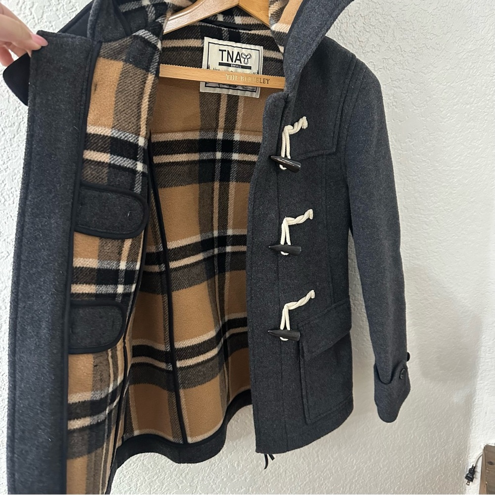 Aritzia TNA The Berkeley duffle coat - Picture 3 of 6